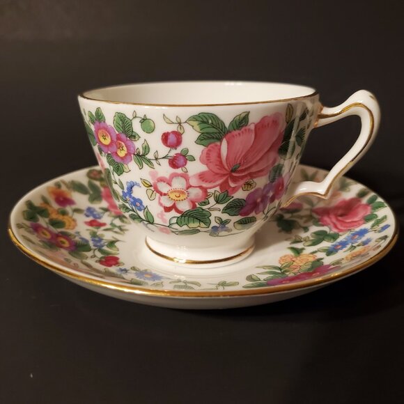 Vintage Crown Staffordshire England Bone China Teacup And Saucer - Picture 1 of 15